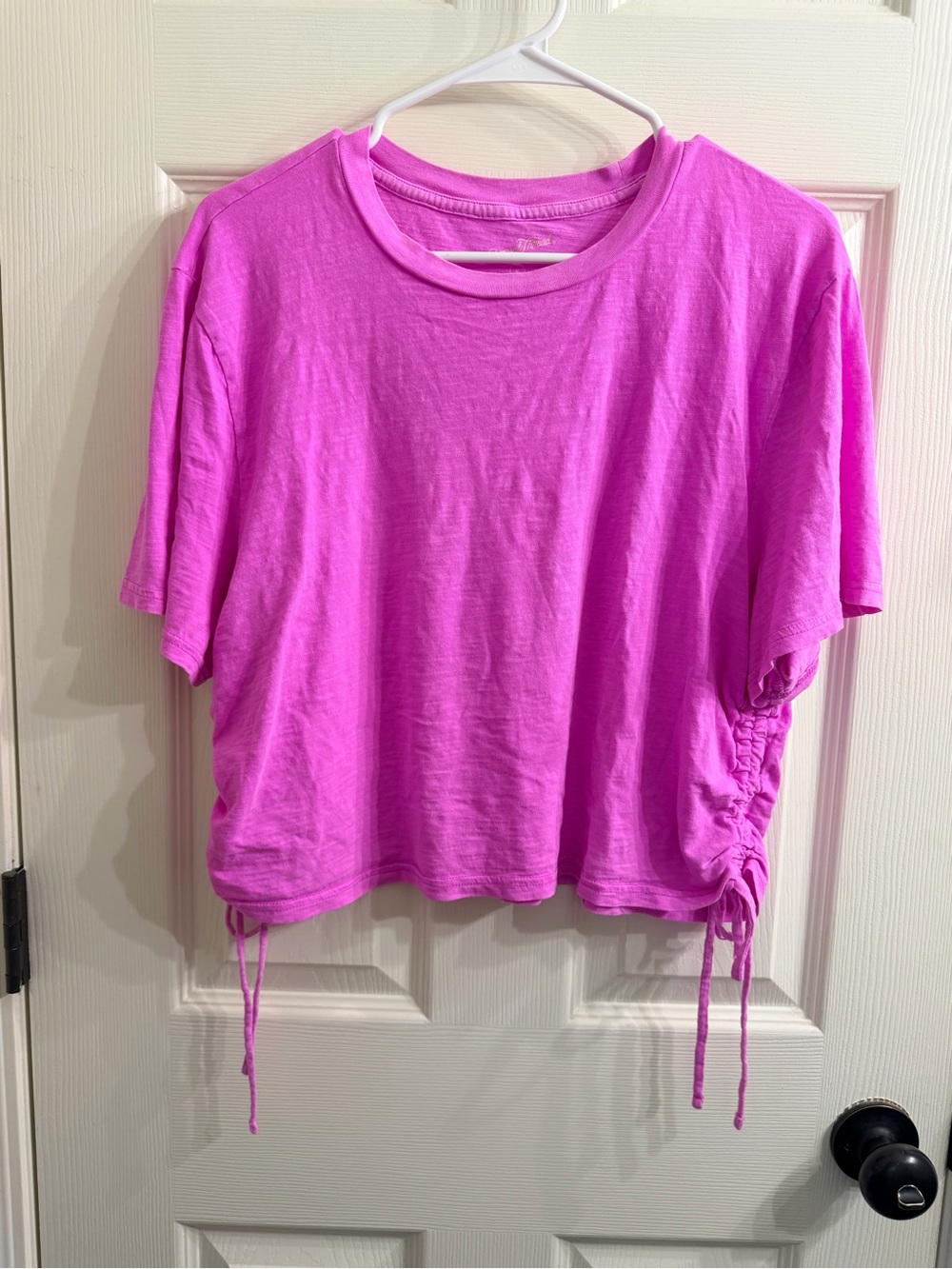 Universal Thread Hot Pink Short Sleeve Ruched Crop Top
